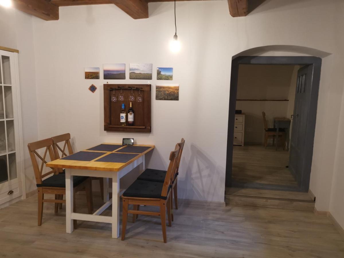 Levendula Vendeghaz Apartment Nemesvita Luaran gambar